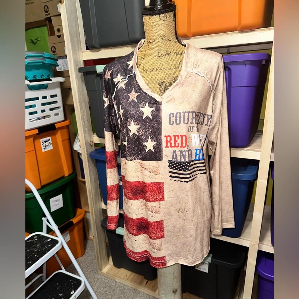 ♥️🤍💙🇺🇸Patriotic Long Sleeve Shirt